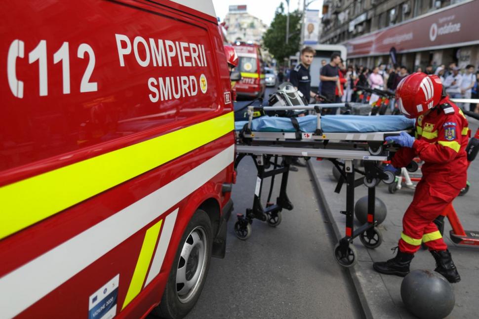 Primele imagini de la evacuarea călătorilor din metrou: ”Ne-a fost frică să nu murim asfixiați!” 769663