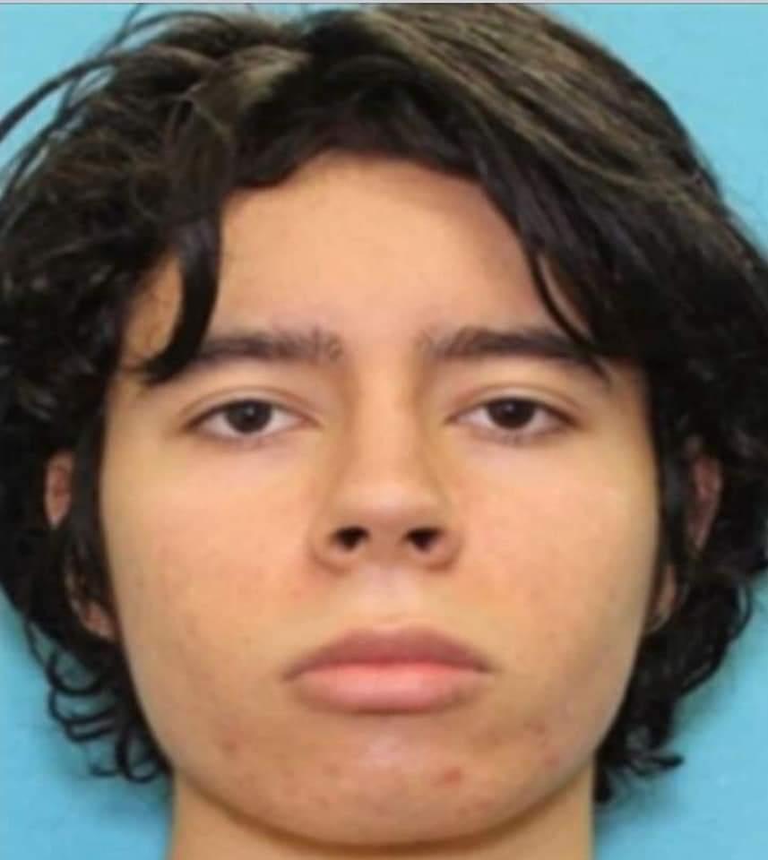 Mesajele text trimise de ucigașul din Texas unei fete din Europa, chiar înainte de a omorî 21 de oameni 770210