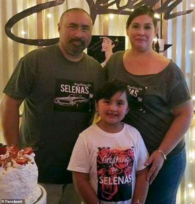 "A murit pentru că i s-a frânt inima". Soţul unei profesoare ucise în atacul armat de la şcoala din Texas s-a stins din viaţă la două zile după soţia sa 770388