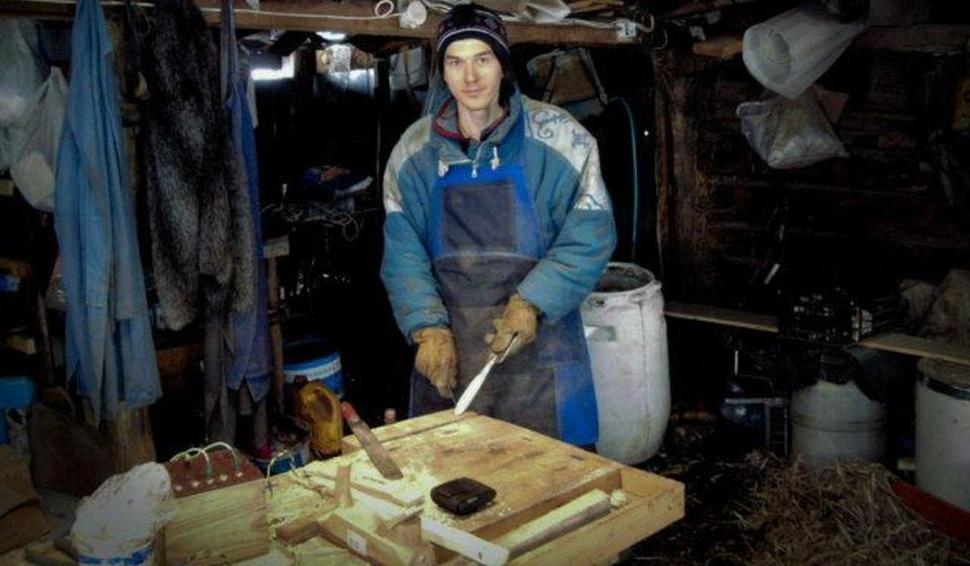 El este Guru din Hunedoara care ar avea copii cu multe dintre "adeptele" sale pe care le-a abuzat 770519