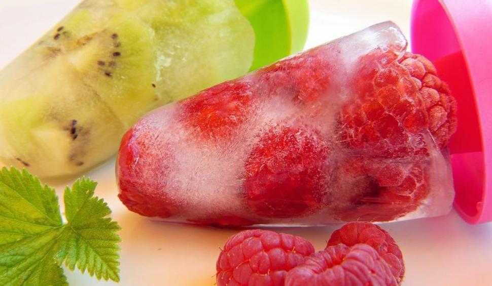 Pericolul din îngheţată: "Seamănă cu detergentul, ne modifică flora intestinală şi produce inflamaţii" 770438