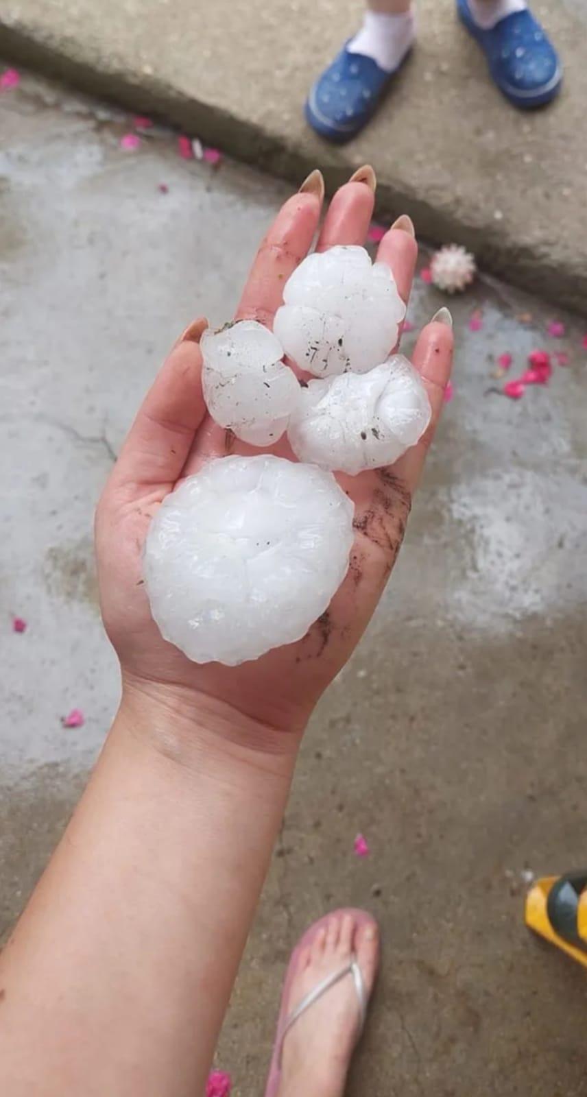 Ploaie cu grindină de mărimea unui ou de găină, în Bulgaria 770761