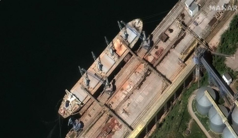 Rusia continuă să transporte cereale furate din Ucraina în Siria | Noi imagini din satelit cu o navă rusească