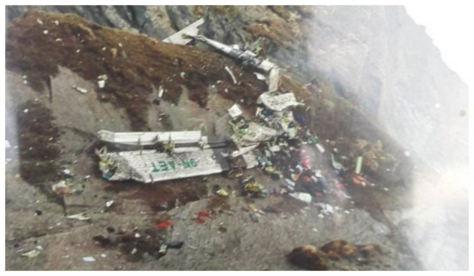 A fost găsit avionul de pasageri, dispărut deasupra Nepalului 