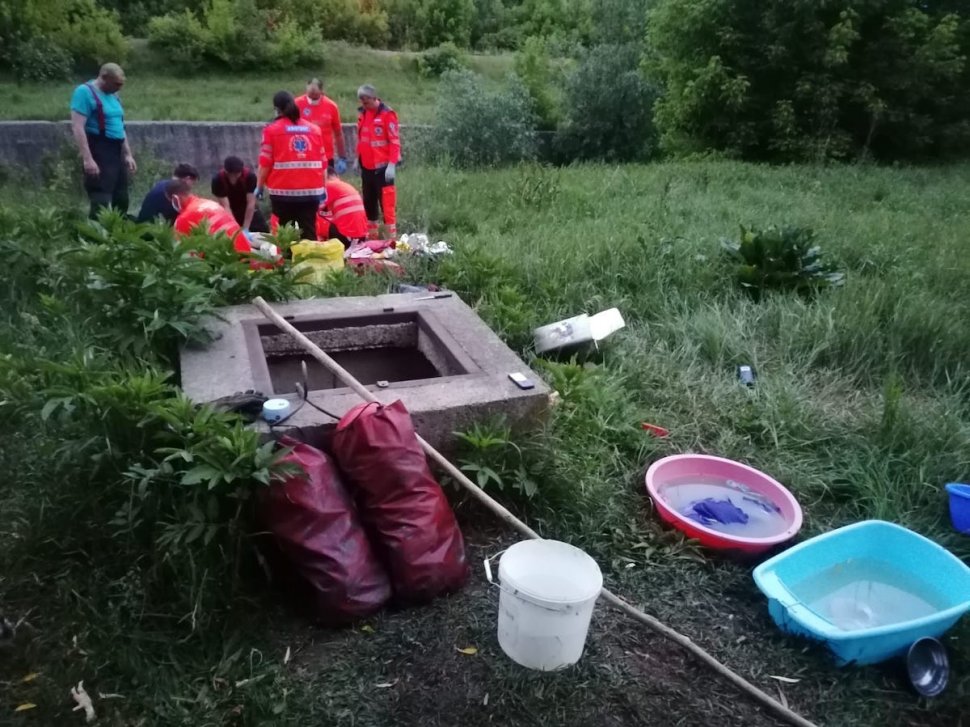 Femeie în stare critică după ce a căzut într-un canal, în Iași