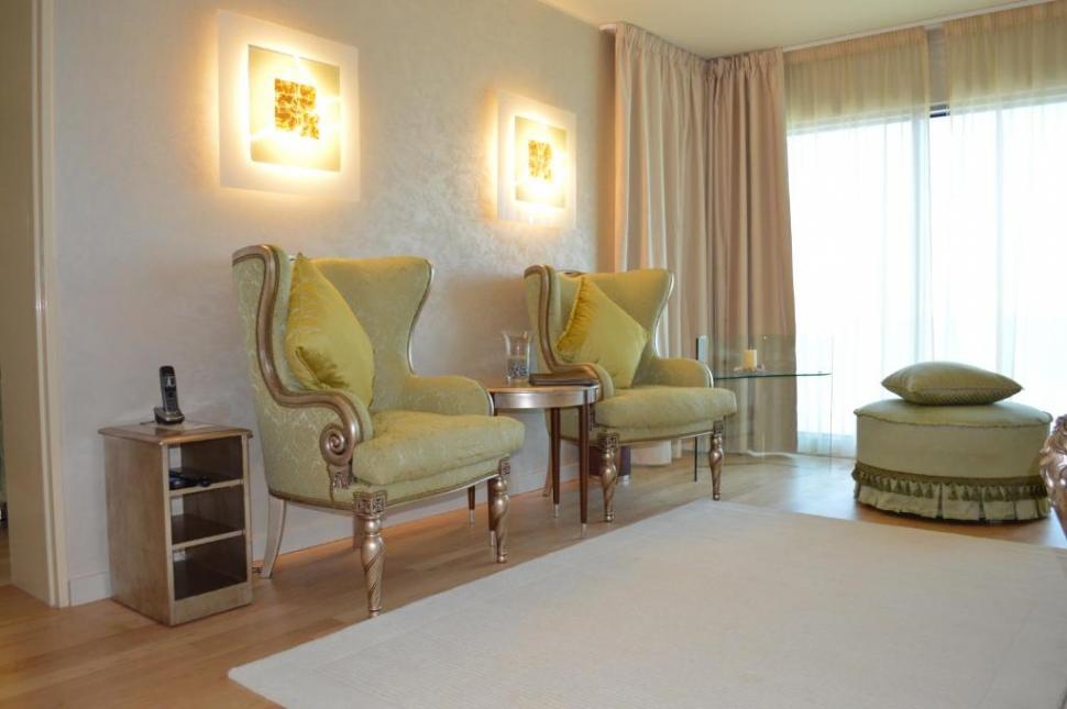 Cum arată și cât costă un sejur la hotelul lui Gigi Becali din Venus 770986