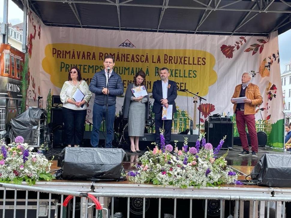 Ziua Românilor de Pretutindeni, marcată la Bruxelles în prezenţa Secretarului de Stat Gheorghe Cârciu 771006