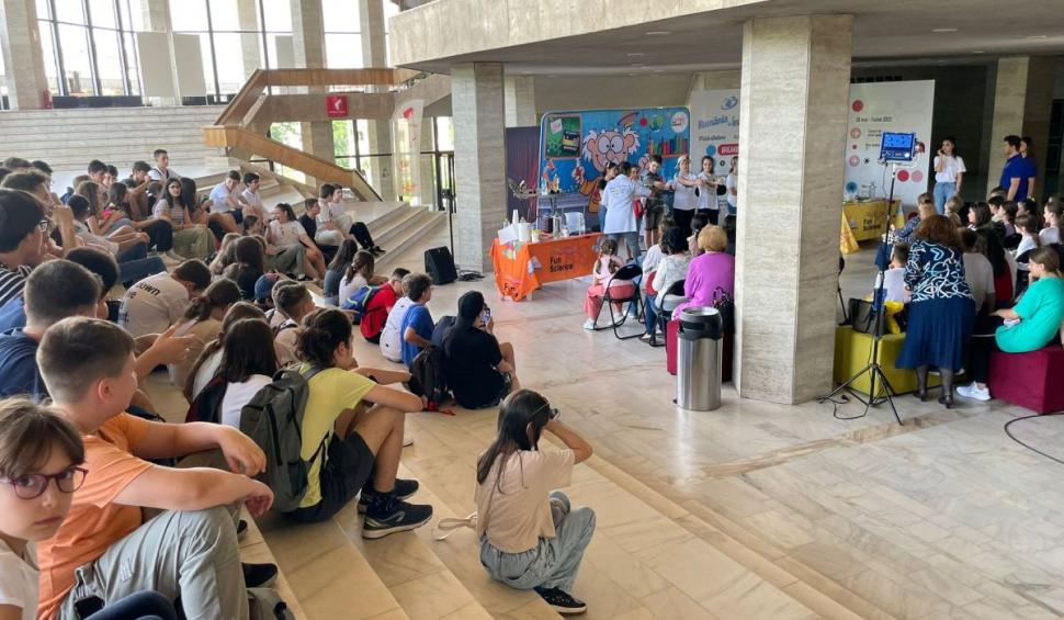 România la înălţime, centru al inteligenţei la Teatrul "Marin Sorescu" din Craiova 771112