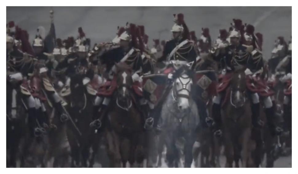 Ce cadou i-a trimis Macron reginei Elisabeta a II-a, pentru a marca Jubileul de Platină 771360