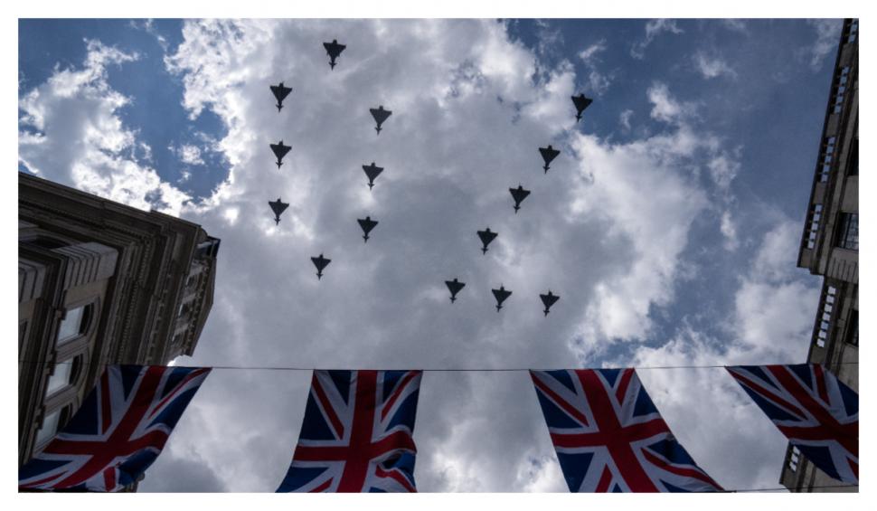 Ceremonii fastuoase la Londra | Regina Elisabeta, 70 de ani de domnie | Corespondență specială Antena 3 din Londra 771575