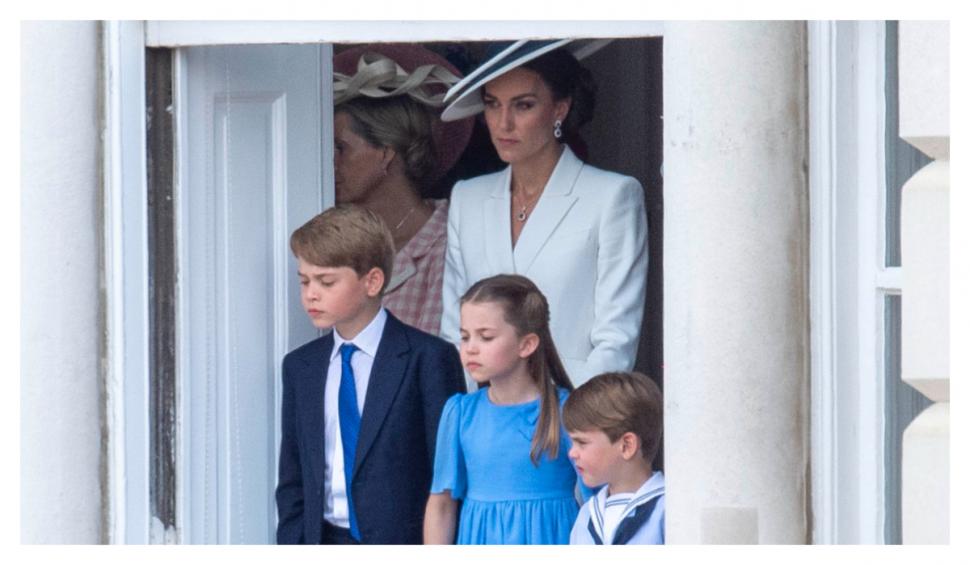 Ceremonii fastuoase la Londra | Regina Elisabeta, 70 de ani de domnie | Corespondență specială Antena 3 din Londra 771578