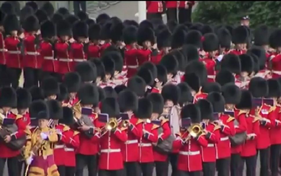 Primele imagini de la ceremoniile fastuoase decidicate Jubileului de Platină al Reginei Elisabeta a II-a 771416