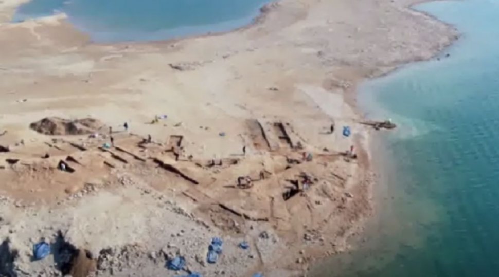 Un oraş vechi de 3.400 de ani a reapărut din cauza secetei, în Irak 