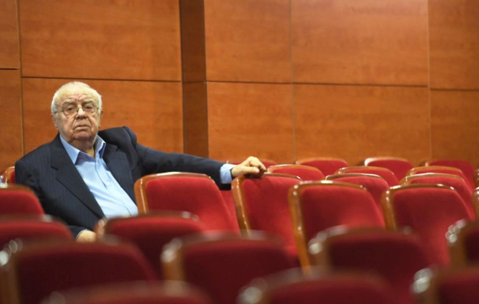 Alexandru Arșinel, maestrul scenei românești de comedie, a împlinit 83 de ani