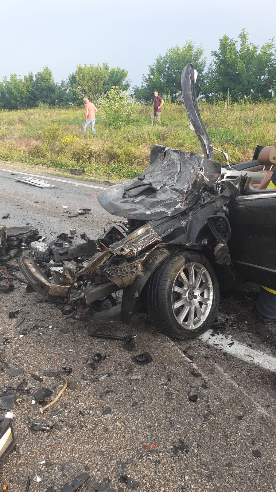 Accident grav în judeţul Constanţa, în zona localităţii Crucea! Doi oameni au murit 771947