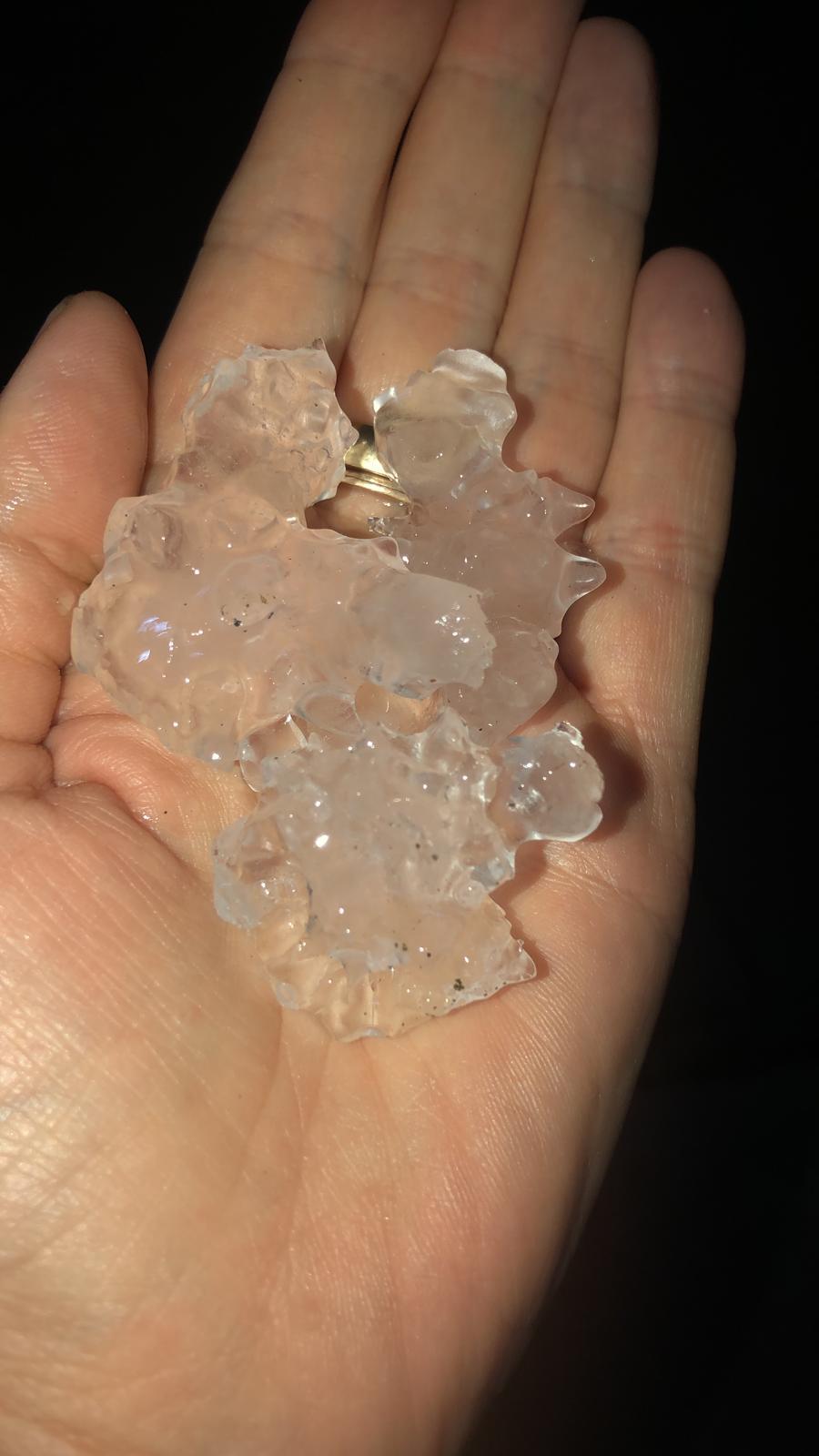 Cod portocaliu de averse și vijelii în Capitală și trei județe. Primele imagini cu potopul din Bucureşti 771959