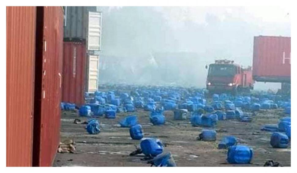 16 morți și peste 150 de răniți în urma unui incendiu la un depozit de containere din Bangladesh 771870