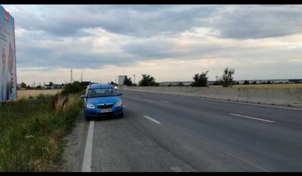 Un tânăr de 22 de ani s-a aruncat din mașină pe Centura de Vest Ploiești
