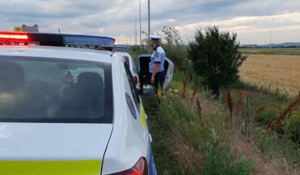 Un tânăr de 22 de ani s-a aruncat din mașină pe Centura de Vest Ploiești 772136