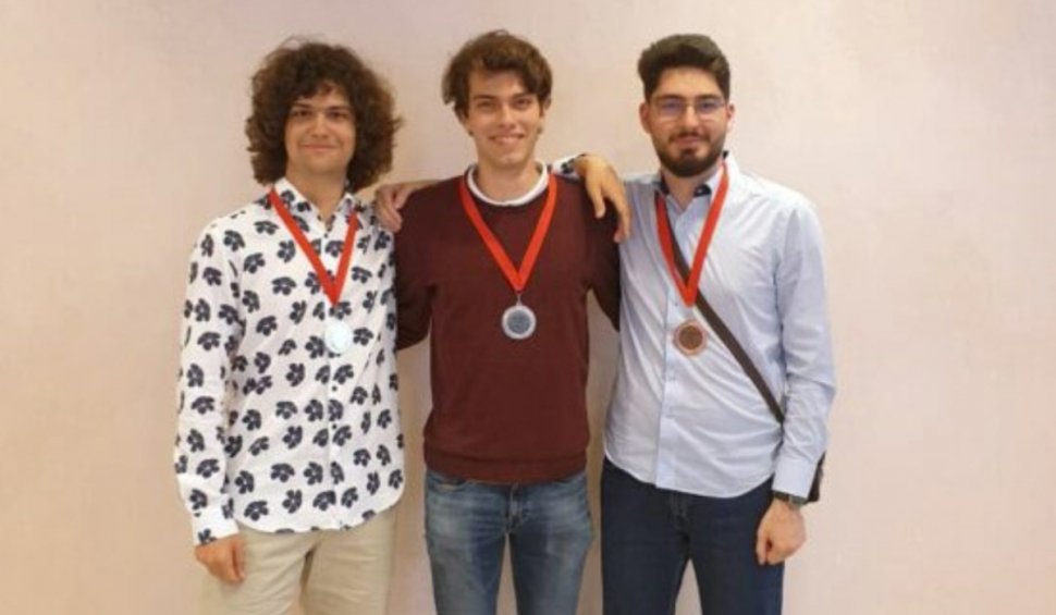 Aur pentru Universitatea din București la concursul internațional de matematică SEEMOUS 2022