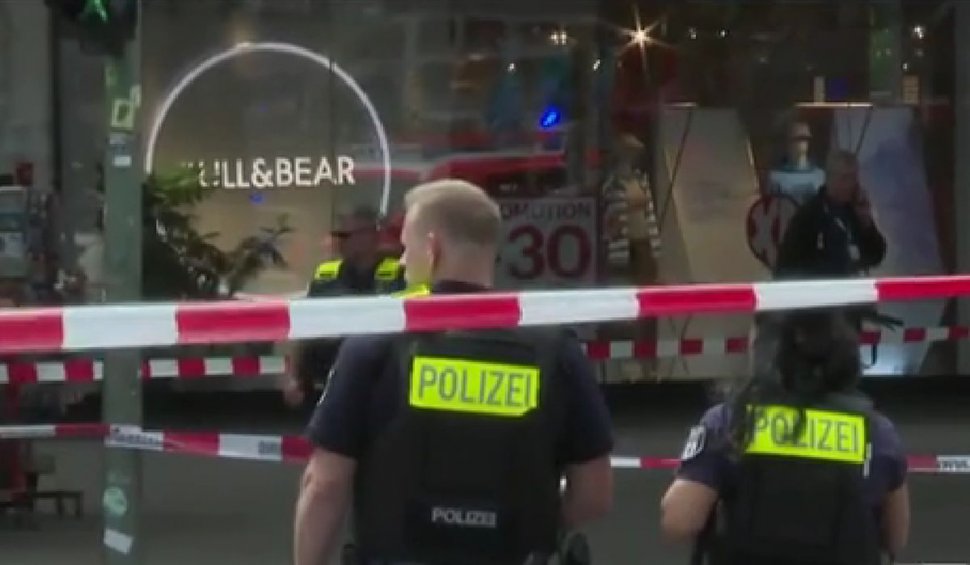 Un șofer a intrat cu mașina în mulțime, la Berlin și a ucis cel puțin o persoană | "Trupuri împrăștiate peste tot!" | Incidentul s-a petrecut în zona atacului terorist din 2016