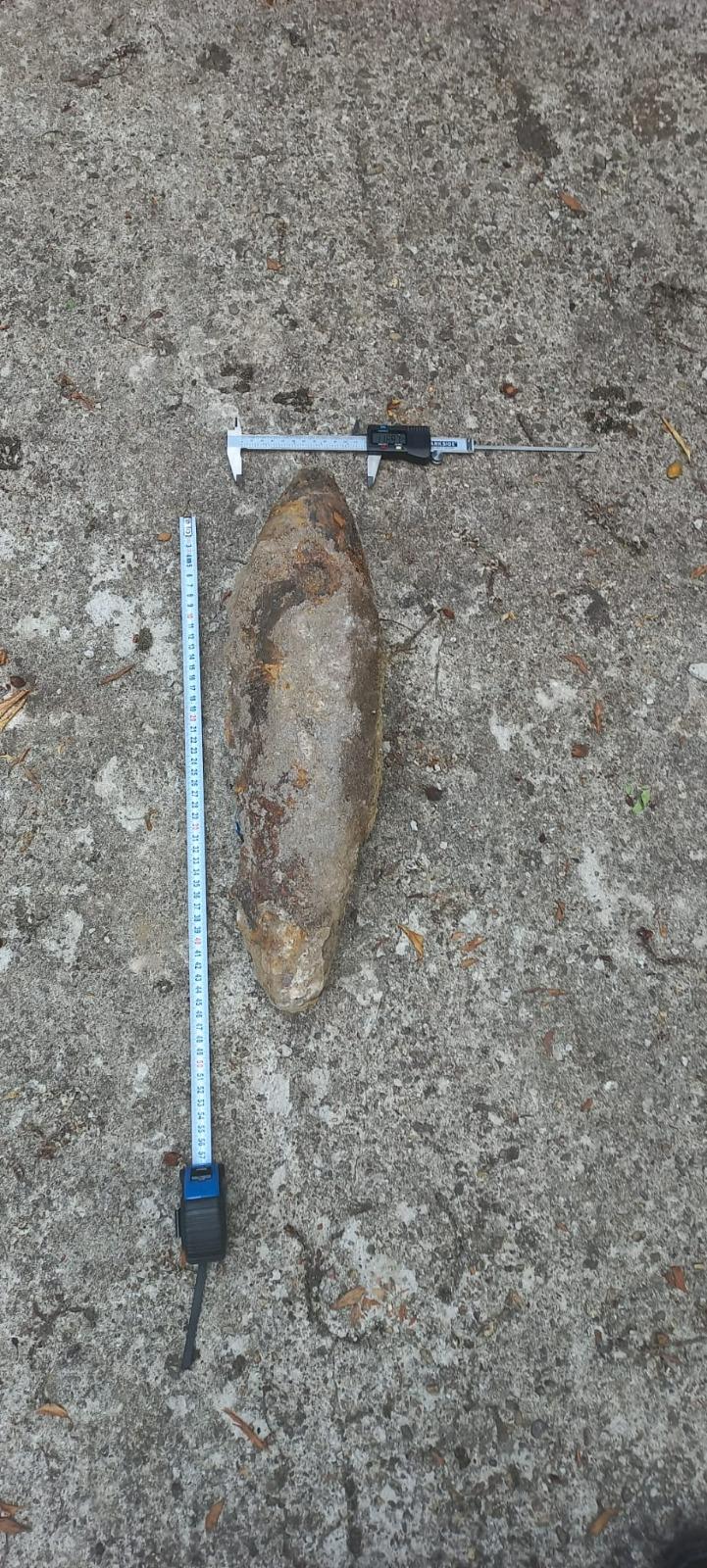 Bombă găsită în Reșița, în timpul lucrărilor de înlocuire a liniilor de tramvai 772417