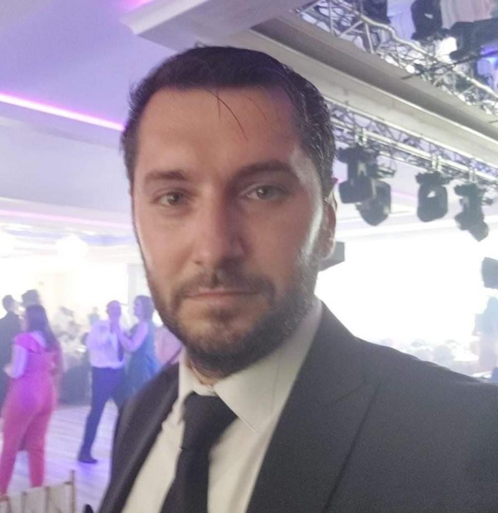 El este Sergiu Marocico, actorul de la Teatrul Naţional care şi-ar fi luat viaţa | Bărbatul avea o fetiţă şi era în divorţ 772313