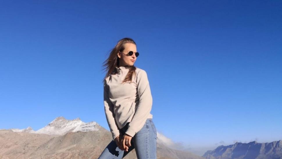 Trupul unei românce de 30 de ani, descoperit într-o prăpastie de 100 de metri, în Italia 772545