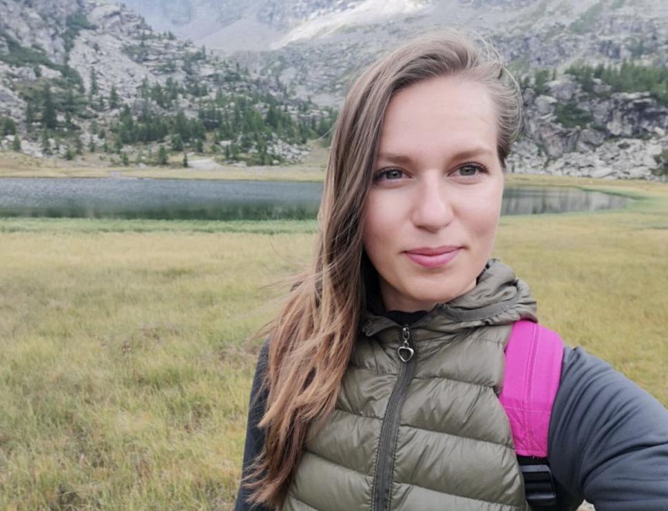 Trupul unei românce de 30 de ani, descoperit într-o prăpastie de 100 de metri, în Italia 772550