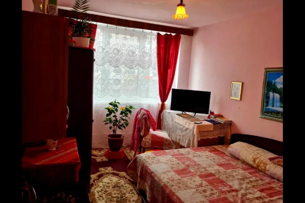 Apartament cu 3 camere de vânzare cu doar 10.000 de euro, în apropierea unei renumite stațiuni turistice 772911