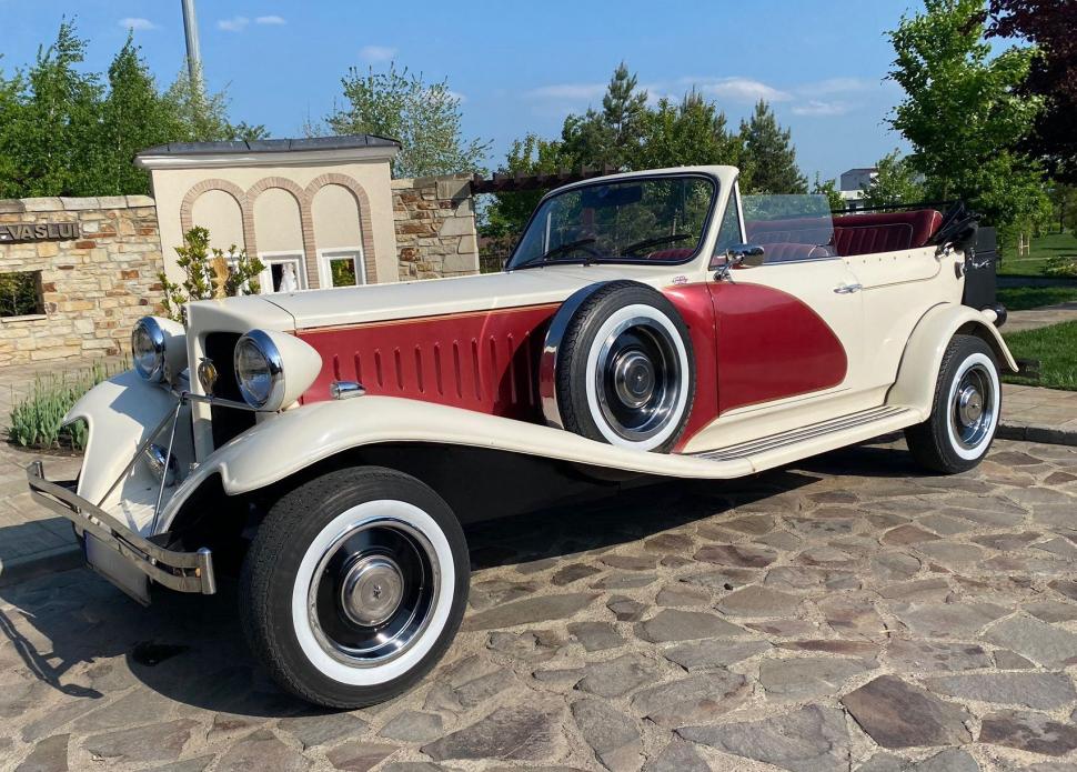 O maşină din 1982 cu volan pe dreapta a trecut de testul de la Registrul Auto Român | Explicaţia specialiştilor 772964