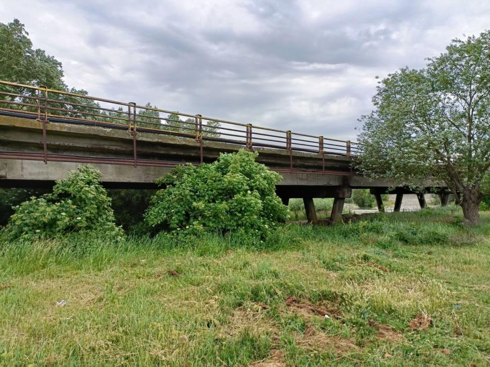 Încă un pod capcană ameninţă viaţa oamenilor din Neamţ. Ce fac autorităţile? 773202