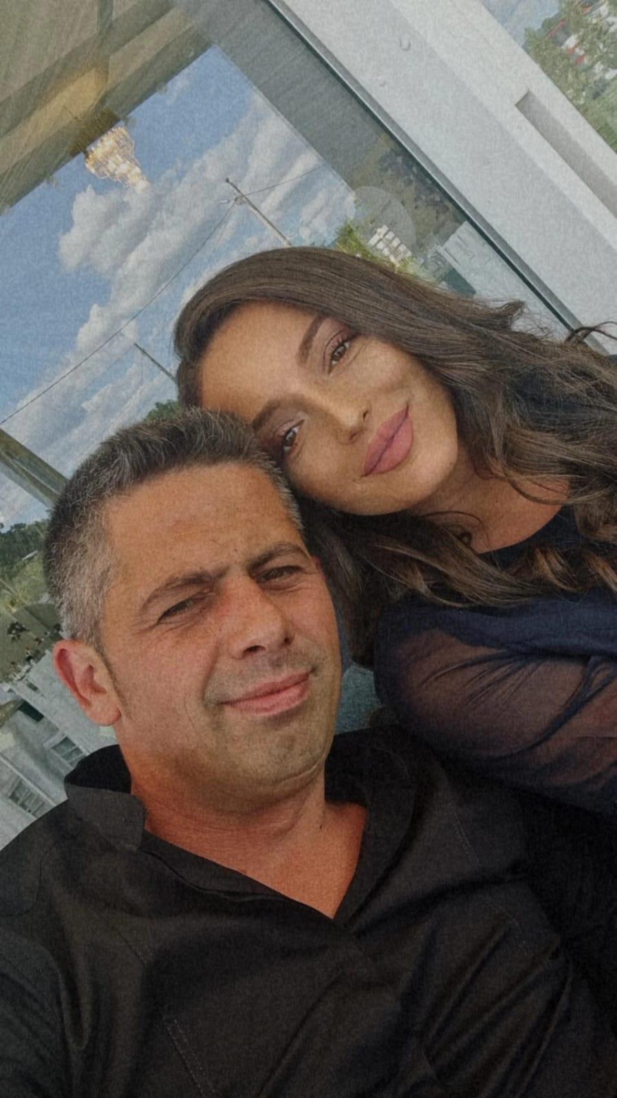 Arădean împușcat în picior de polițiști în urma unui conflict conjugal. Soția, polițistă, a cerut ajutor după ce bărbatul a devenit agresiv 773310