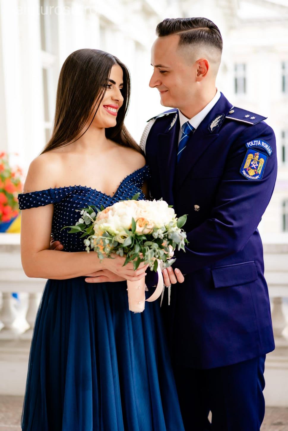 Doi tineri din Arad au început o poveste de iubire după ce ea a fost implicată într-un accident 773405