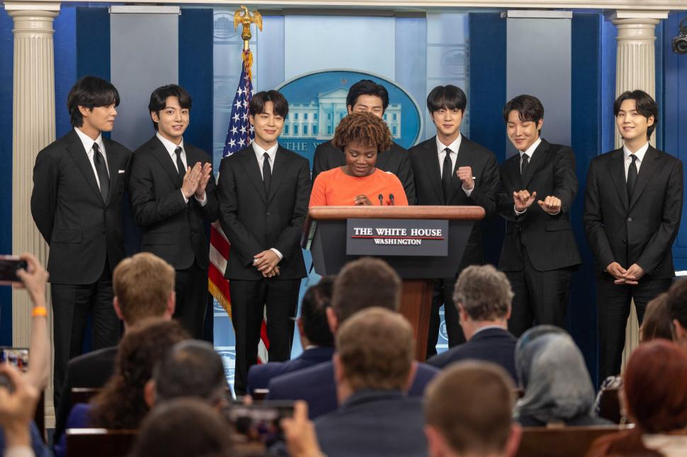 Surpriză în lumea k-pop! Starurile grupului BTS anunţă ca vor o pauză de la succesul uriaş 773734