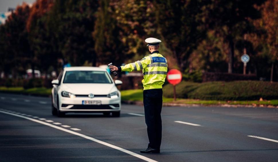 Un tânăr din Suceava a sunat la 112 și a cerut să fie oprit de poliție pentru că e beat la volanul unui BMW