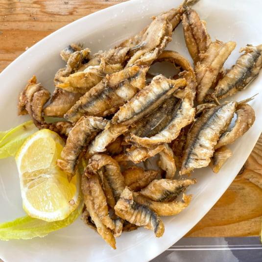 Pățania unei românce care și-a făcut rezervare în Grecia cu copilul: ”Să nu faceți așa. Pierdeți banii și vă treziți fără cazare” 773983