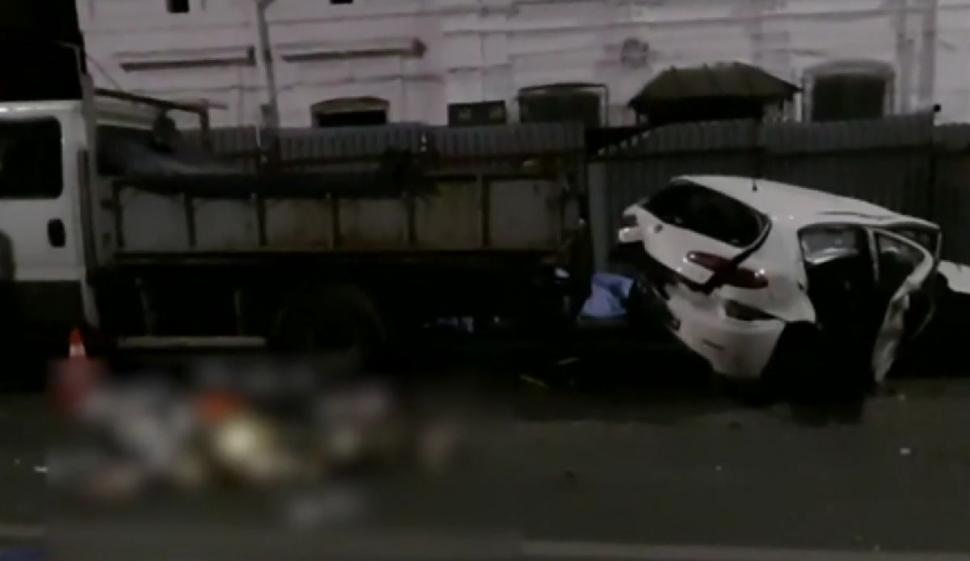 O șoferiță a spulberat un grup de muncitori la Iași! Patru dintre ei au murit pe loc 774161