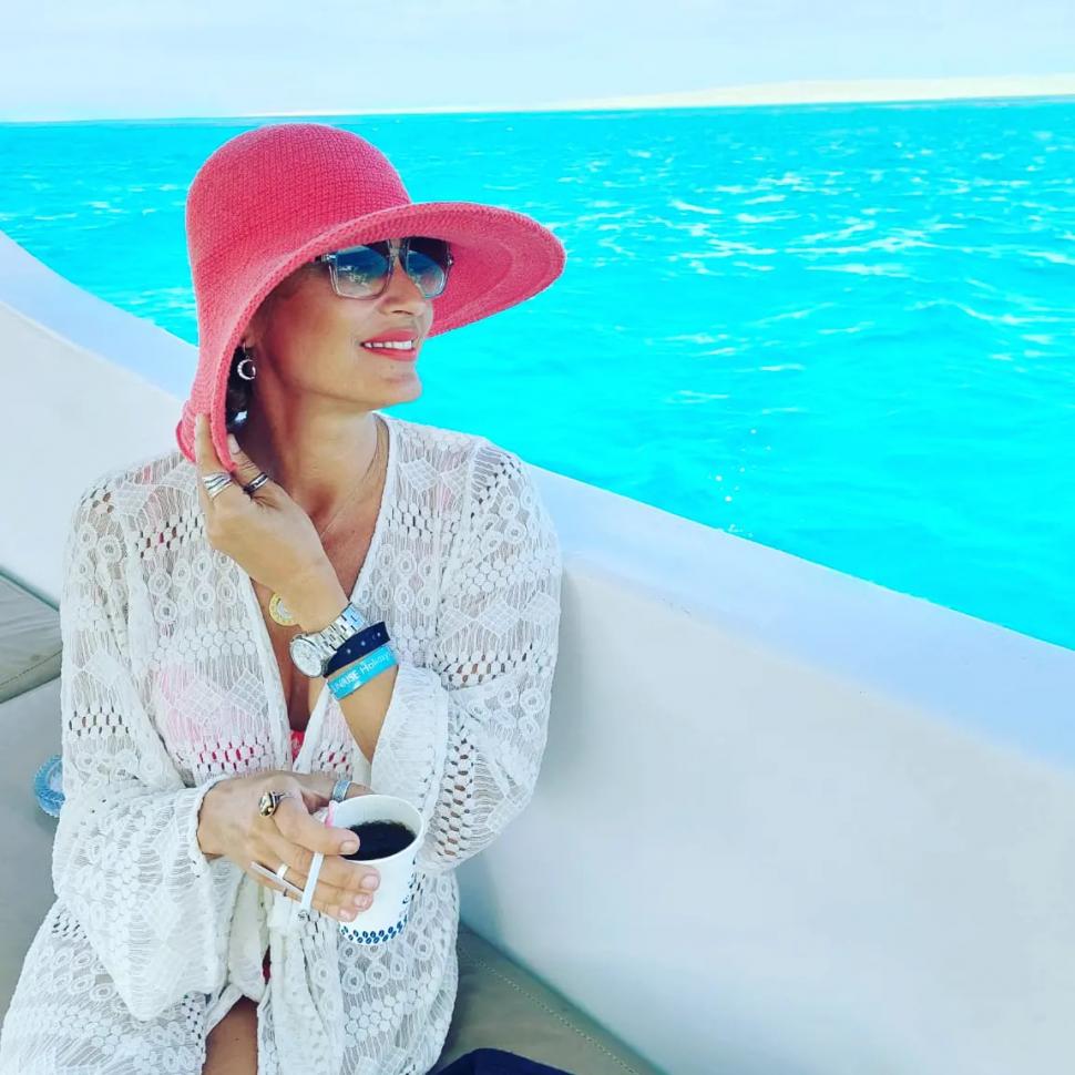 Ce apă consumă Anca Țurcașiu pentru a arăta impecabil: ”O beau, mă spăl cu ea...” 773676