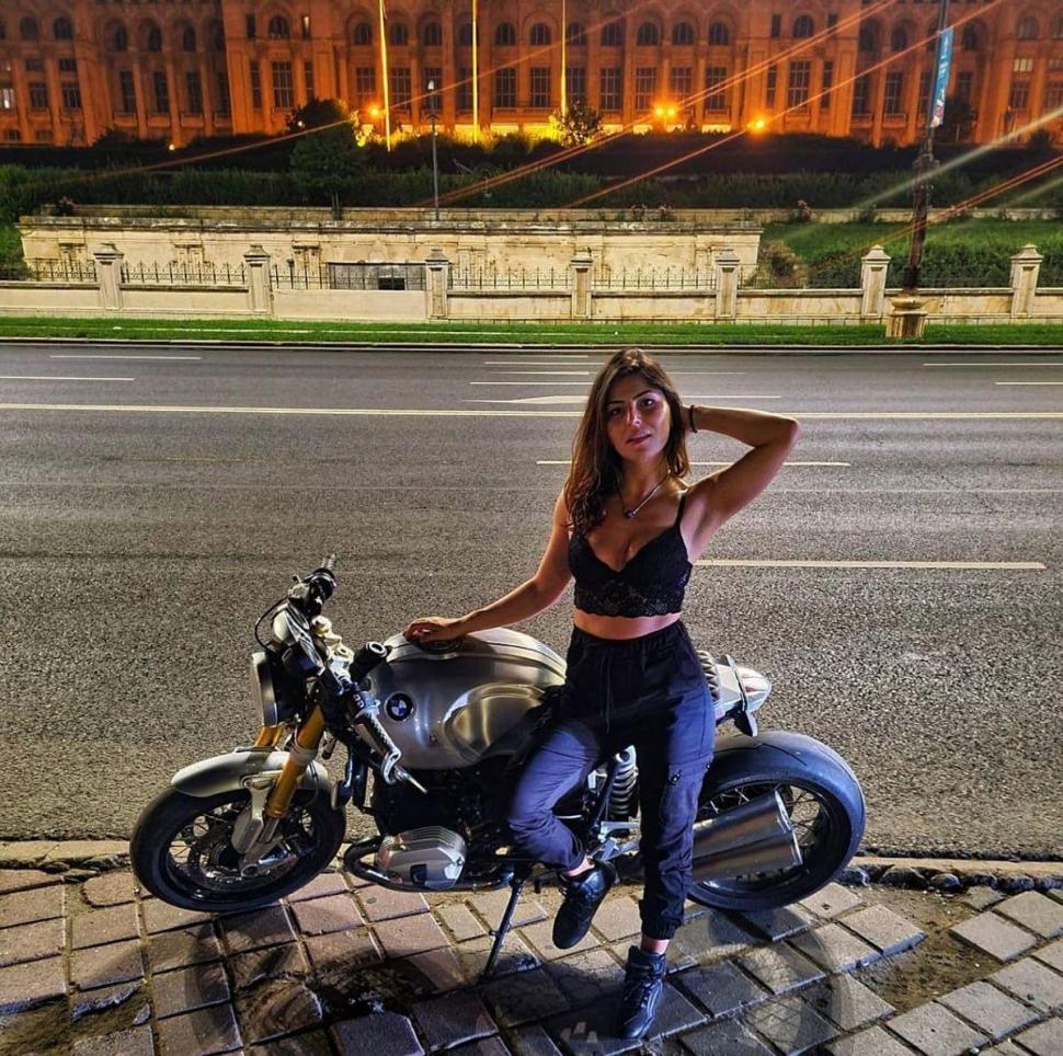 Ea este Alexandra, tânăra care a murit pe loc după ce a pierdut controlul motocicletei pe care o conducea 774273