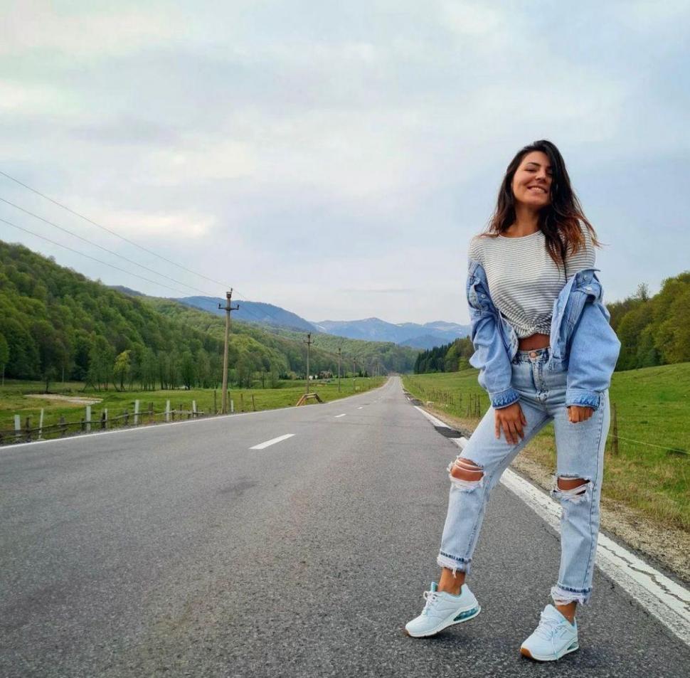 Ea este Alexandra, tânăra care a murit pe loc după ce a pierdut controlul motocicletei pe care o conducea 774274