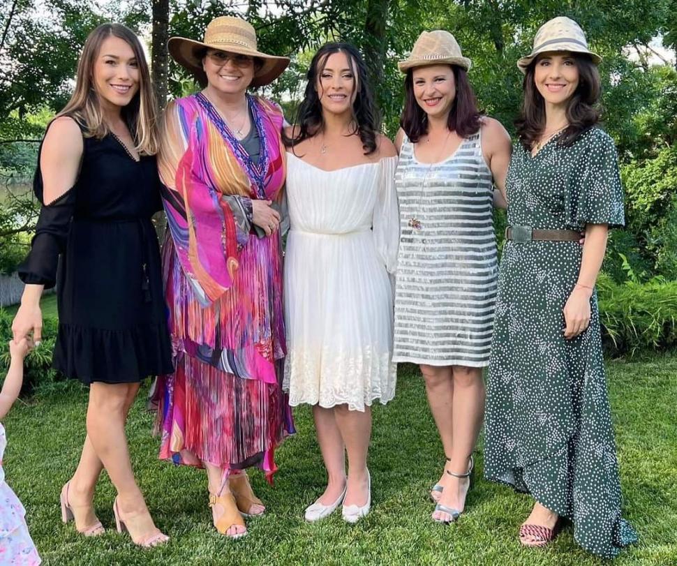 Cătălina Ponor s-a căsătorit cu actorul Bogdan Jianu, într-o ceremonie restrânsă 774601