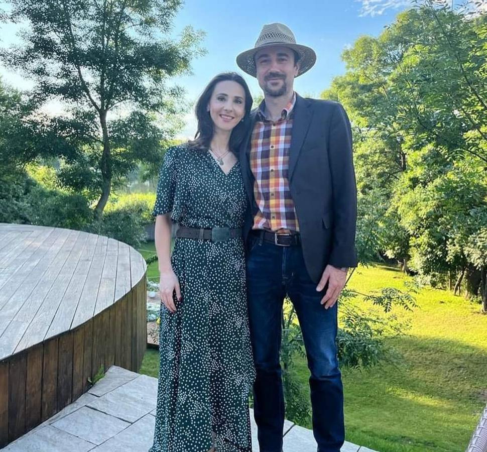 Cătălina Ponor s-a căsătorit cu actorul Bogdan Jianu, într-o ceremonie restrânsă 774602