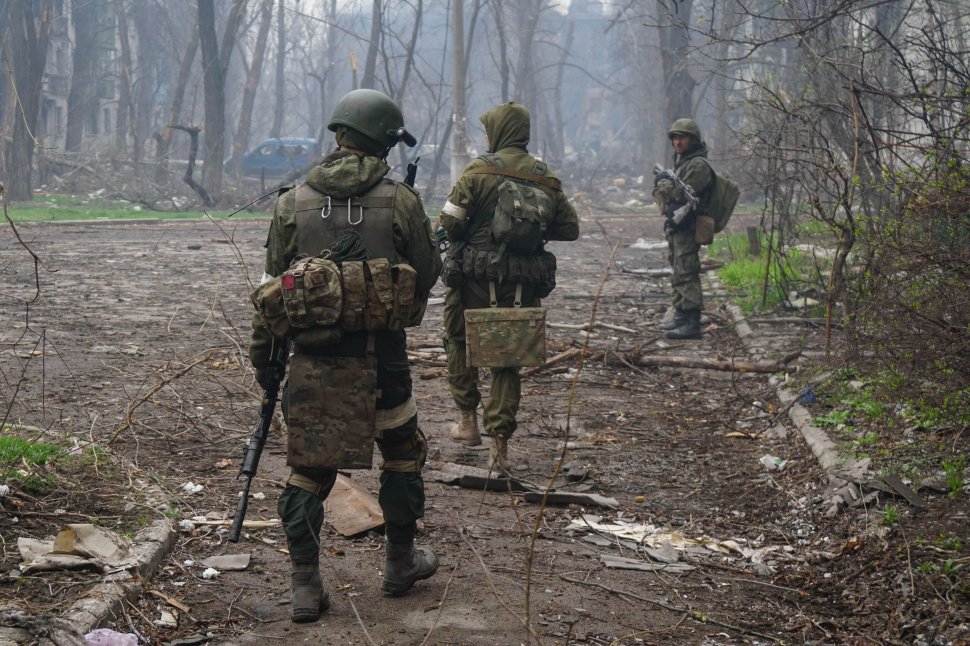 Militarii ruși nu respectă ordinele, dezertează și se ceartă cu superiorii