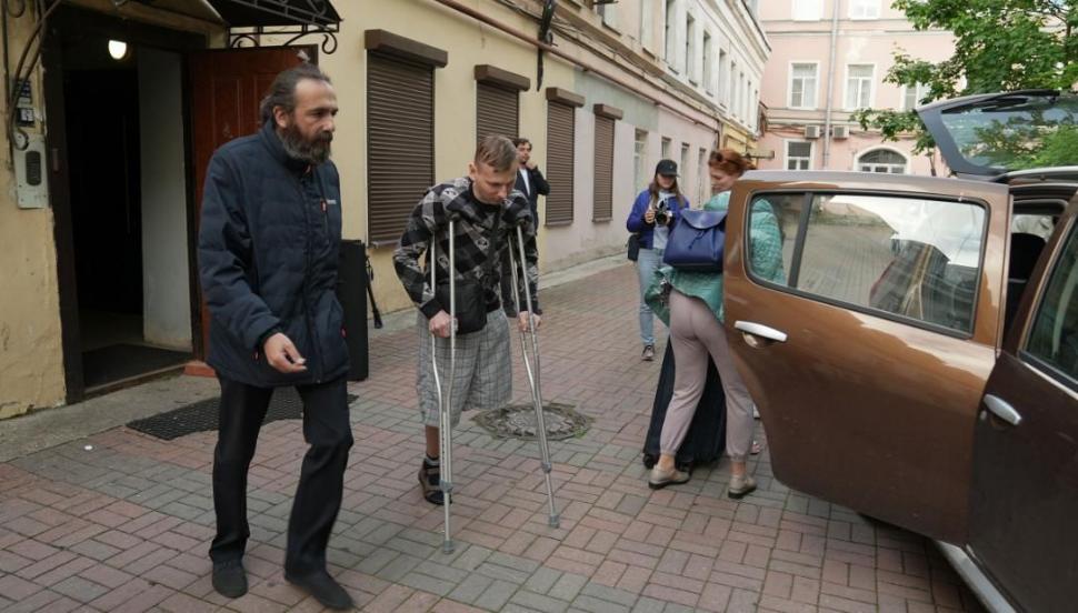 Povestea lui Vladimir și a Viktoriei, soții din Mariupol cărora rușii le-au ucis copilul nenăscut. Acum trăiesc în Sankt Petersburg 774937