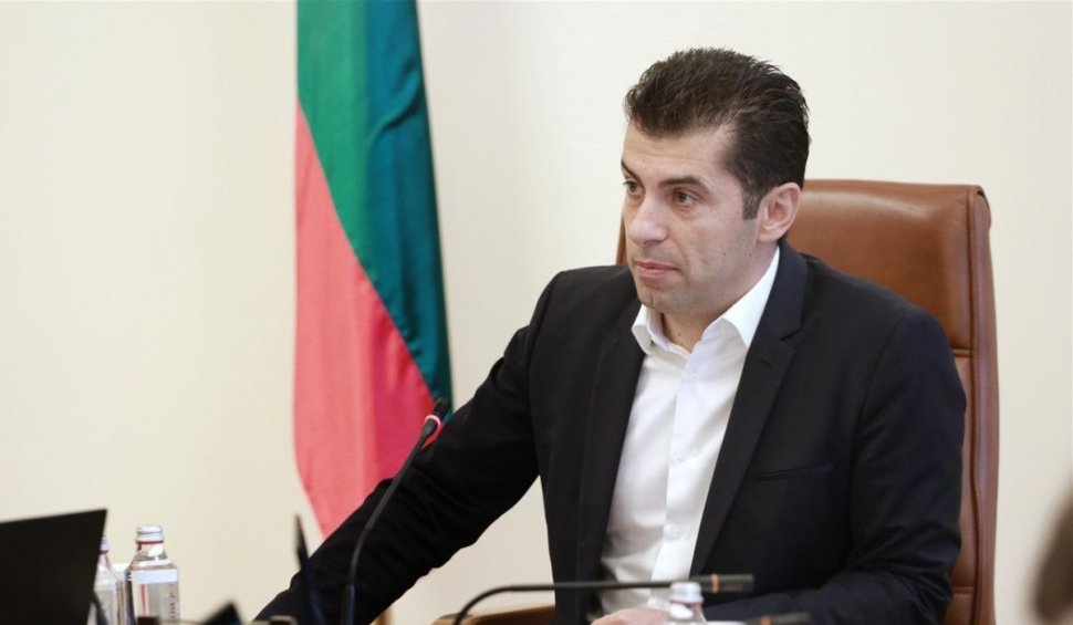 A căzut Guvernul în Bulgaria! Premierul Petkov: "A fost o onoare să conduc un guvern doborât de ambasadorul Rusiei"