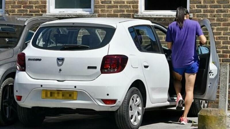 Ce mașină conduce Emma Răducanu. Milionara în euro a ales cel mai ieftin autoturism 775141