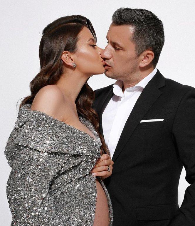 Flick Domnul Rimă a devenit tată. Prima imagine cu fetiţa sa, Eva Maria 775392