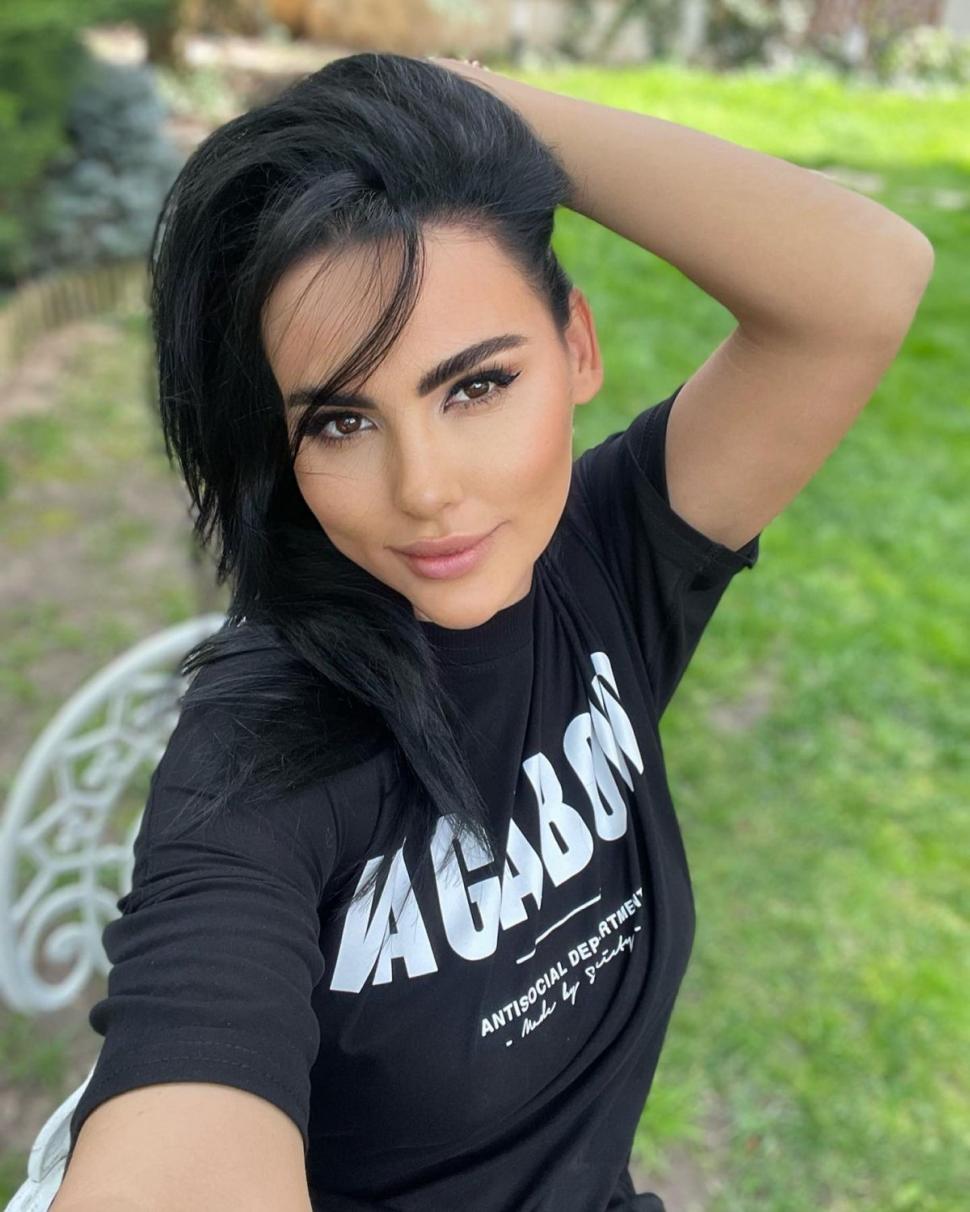 Regimul cu care Lavinia Pîrva a topit 30 de kilograme: "Nimic altceva, oricât mi-ar fi de greu" 775218