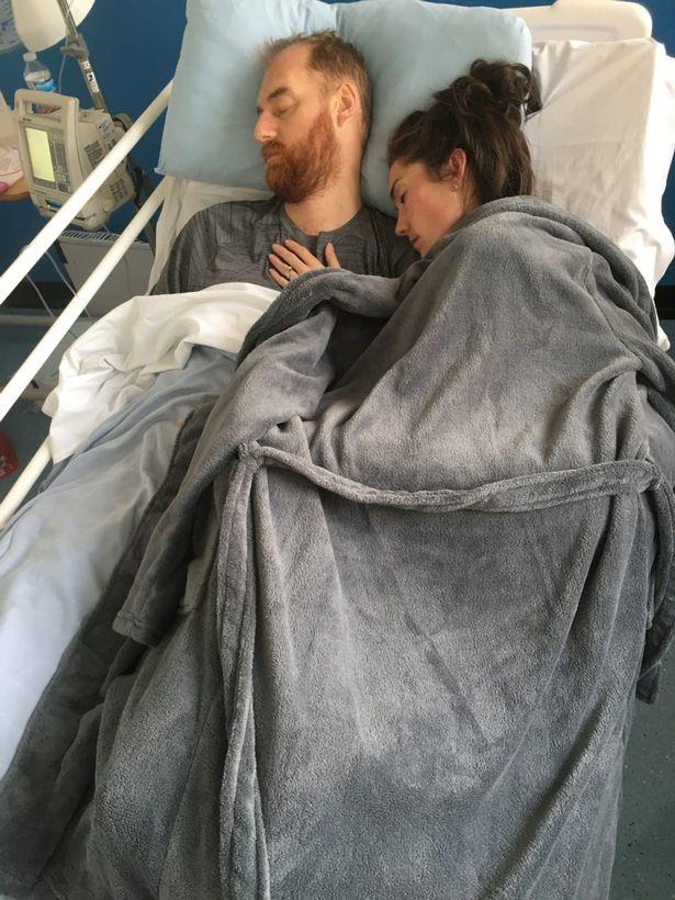 O femeie a născut copilul soțului ei la 2 ani după ce acesta a murit, în Marea Britanie 775502